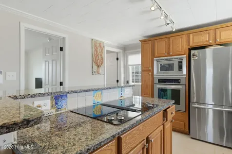 101 Delaware Avenue Carolina Beach NC 28428