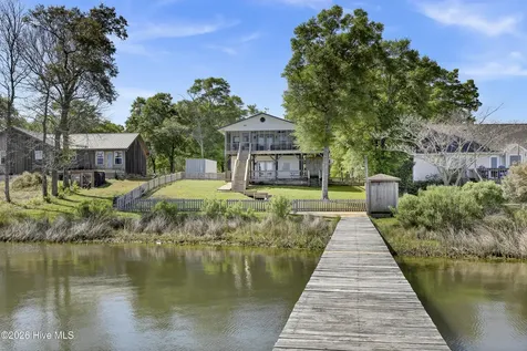 725 Chadwick Shores Drive Sneads Ferry NC 28460