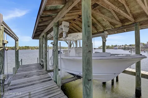 725 Chadwick Shores Drive Sneads Ferry NC 28460