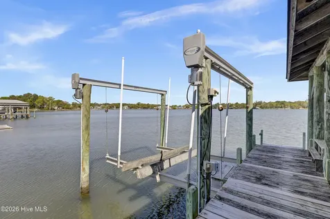 725 Chadwick Shores Drive Sneads Ferry NC 28460