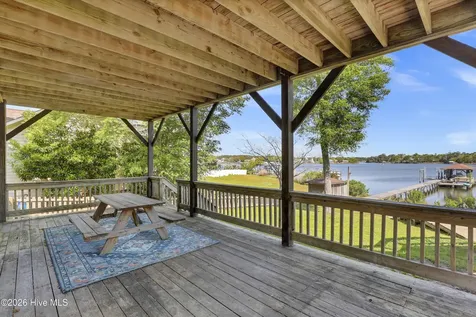 725 Chadwick Shores Drive Sneads Ferry NC 28460