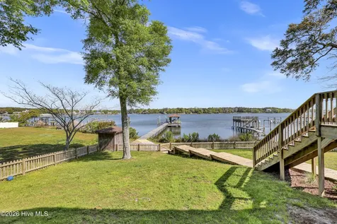725 Chadwick Shores Drive Sneads Ferry NC 28460
