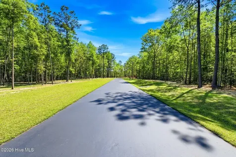 375 & 383 Wolfridge Road NE Leland NC 28451