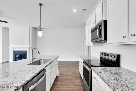 304 Edgewater Way Surf City NC 28445