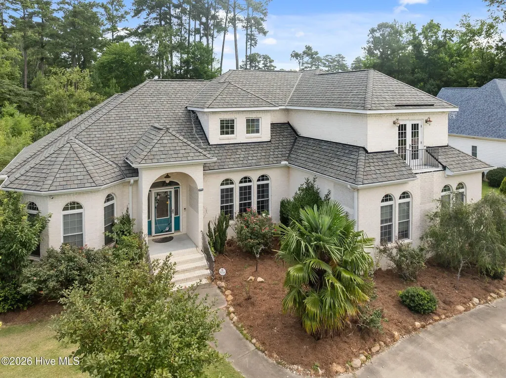 414 Crown Drive Washington NC 27889