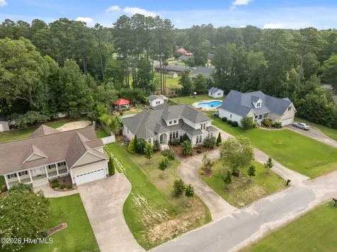 414 Crown Drive Washington NC 27889