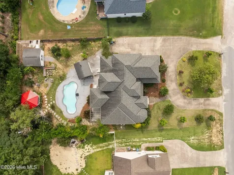 414 Crown Drive Washington NC 27889