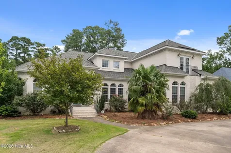 414 Crown Drive Washington NC 27889
