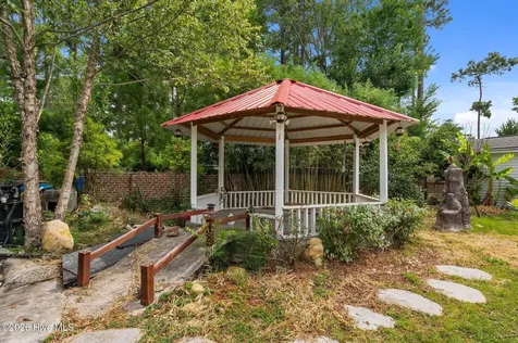414 Crown Drive Washington NC 27889