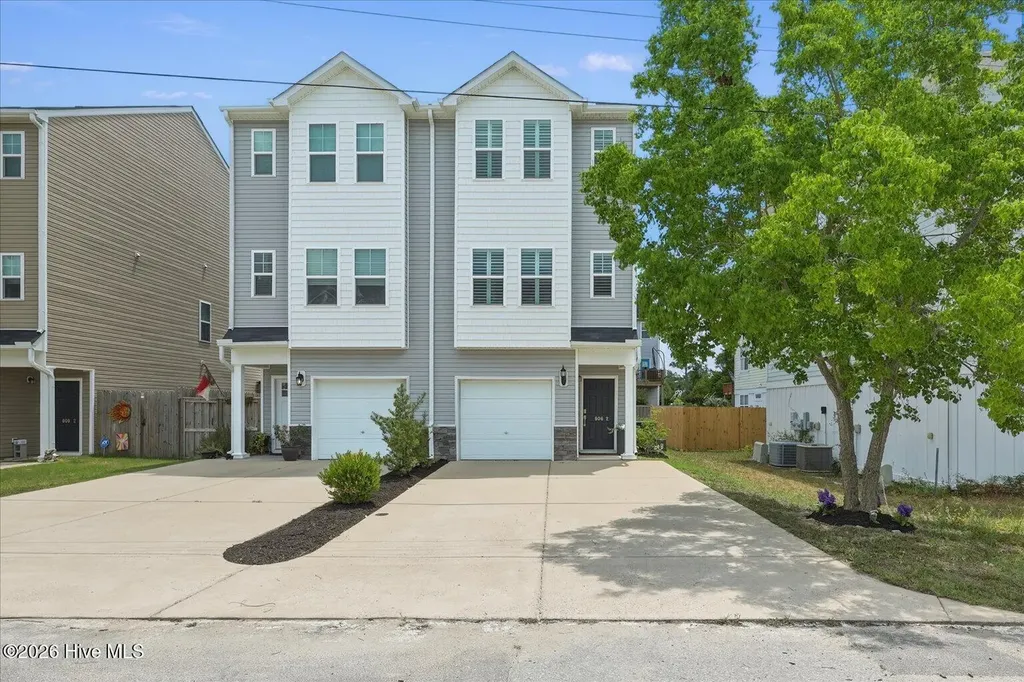 806 Blanche Avenue Carolina Beach NC 28428