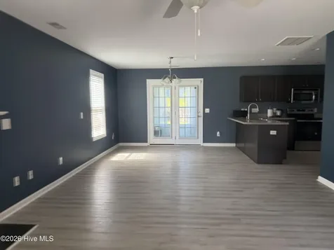 7151 Savanna Run Loop Wilmington NC 28411