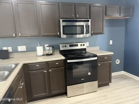 7151 Savanna Run Loop Wilmington NC 28411