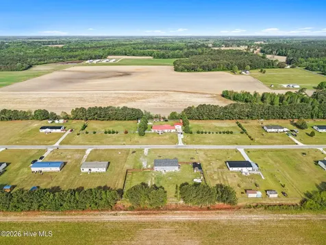 171 Emily Drive Chadbourn NC 28431