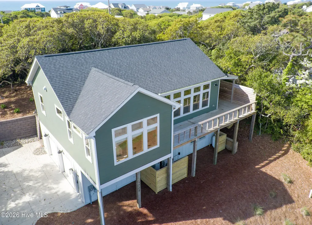 5709 E Landing Court Emerald Isle NC 28594
