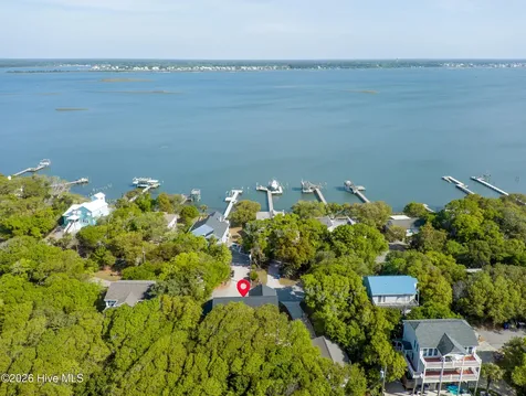 5709 E Landing Court Emerald Isle NC 28594