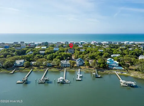 5709 E Landing Court Emerald Isle NC 28594