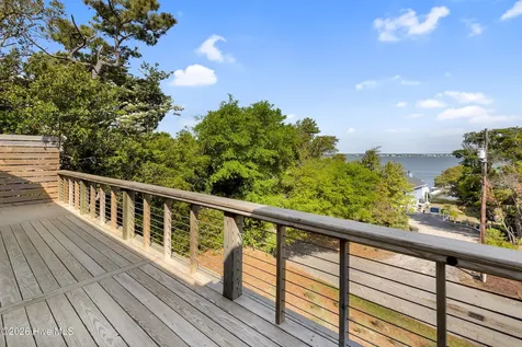 5709 E Landing Court Emerald Isle NC 28594
