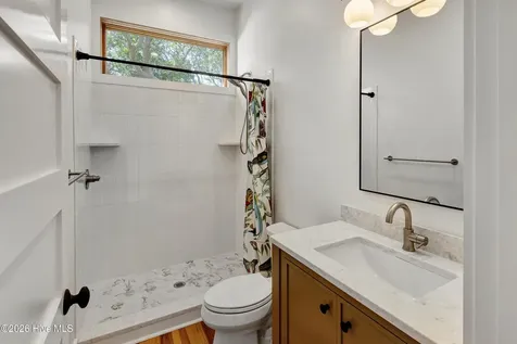 5709 E Landing Court Emerald Isle NC 28594
