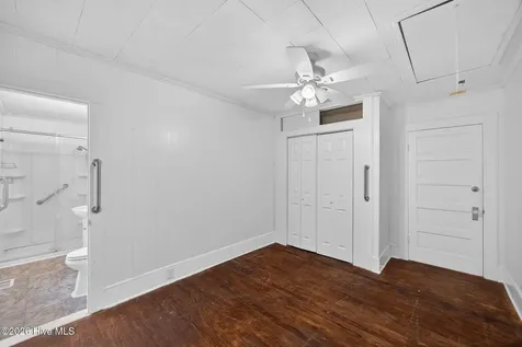 302 W Wilmington Street Burgaw NC 28425