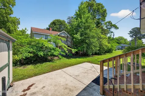 302 W Wilmington Street Burgaw NC 28425