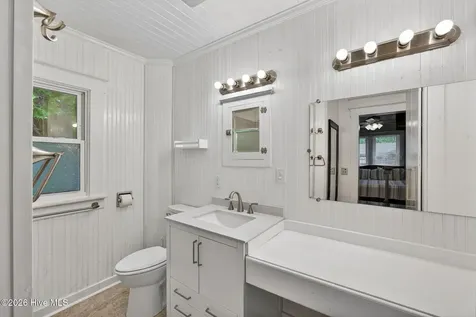 302 W Wilmington Street Burgaw NC 28425
