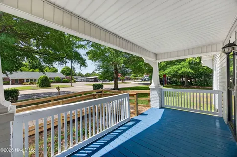 302 W Wilmington Street Burgaw NC 28425