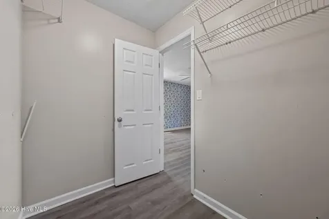 300 Carlisle Court Jacksonville NC 28540