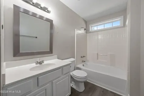 300 Carlisle Court Jacksonville NC 28540