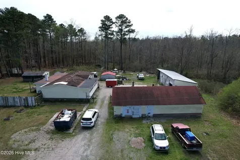 2803 Travis Road Columbia NC 27925