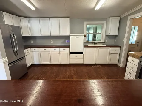 2803 Travis Road Columbia NC 27925