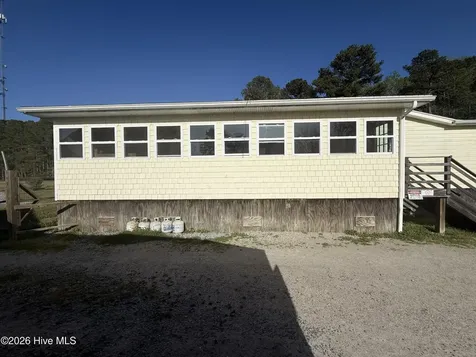 2803 Travis Road Columbia NC 27925