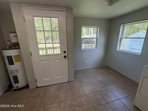 2803 Travis Road Columbia NC 27925