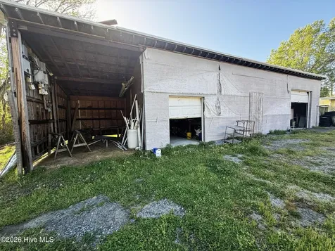2803 Travis Road Columbia NC 27925