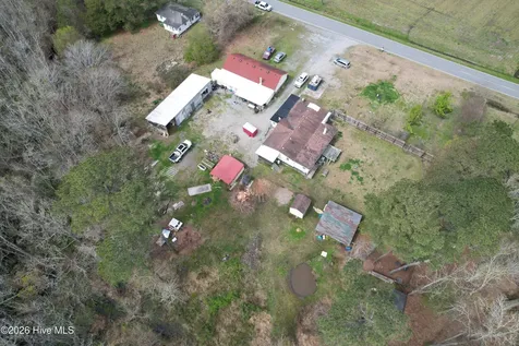 2803 Travis Road Columbia NC 27925