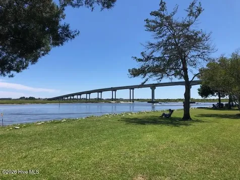 330 S Middleton Drive NW Calabash NC 28467