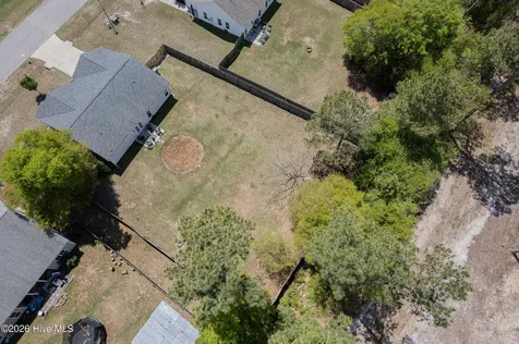 410 Peppermint Drive Hubert NC 28539
