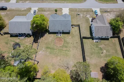 410 Peppermint Drive Hubert NC 28539