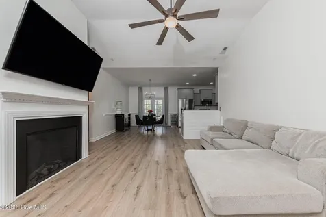 410 Peppermint Drive Hubert NC 28539