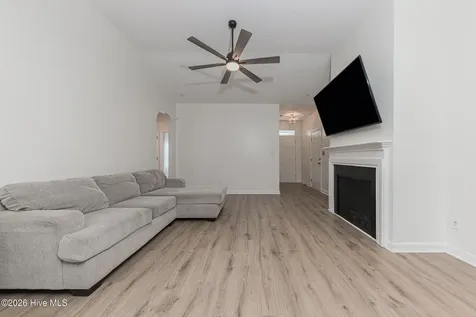 410 Peppermint Drive Hubert NC 28539