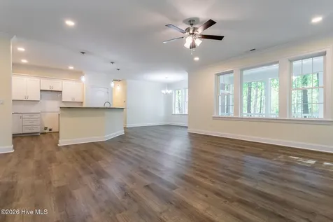 111 Chatooga Court E Hertford NC 27944