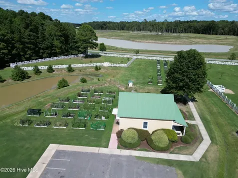 111 Chatooga Court E Hertford NC 27944