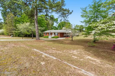 1200 Oak Avenue Hamlet NC 28345
