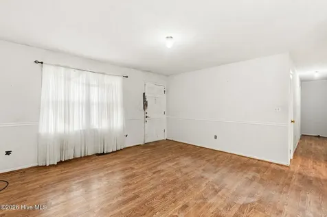 1200 Oak Avenue Hamlet NC 28345