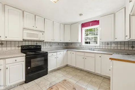 1200 Oak Avenue Hamlet NC 28345