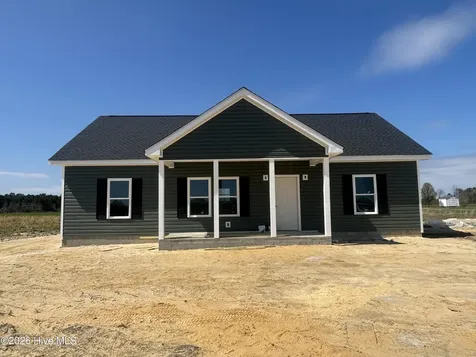 816 Middle Swamp Road Corapeake NC 27926