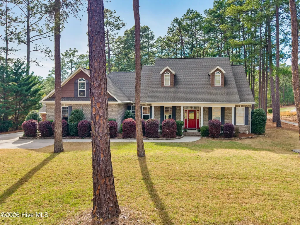 104 Banbridge Drive West End NC 27376