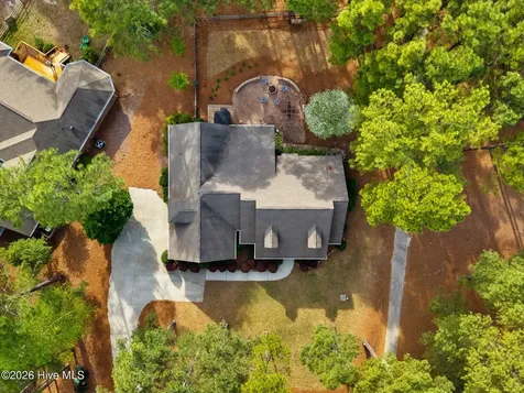 104 Banbridge Drive West End NC 27376