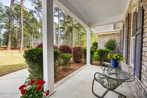 104 Banbridge Drive West End NC 27376
