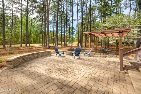 104 Banbridge Drive West End NC 27376