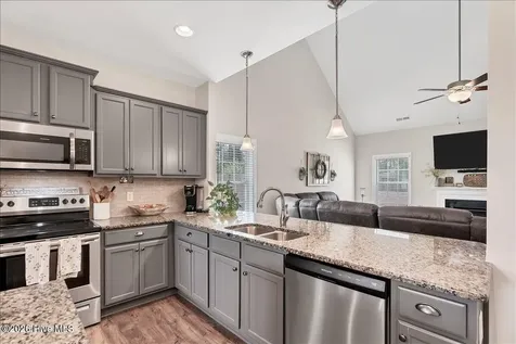 352 Mountain Run Road West End NC 27376